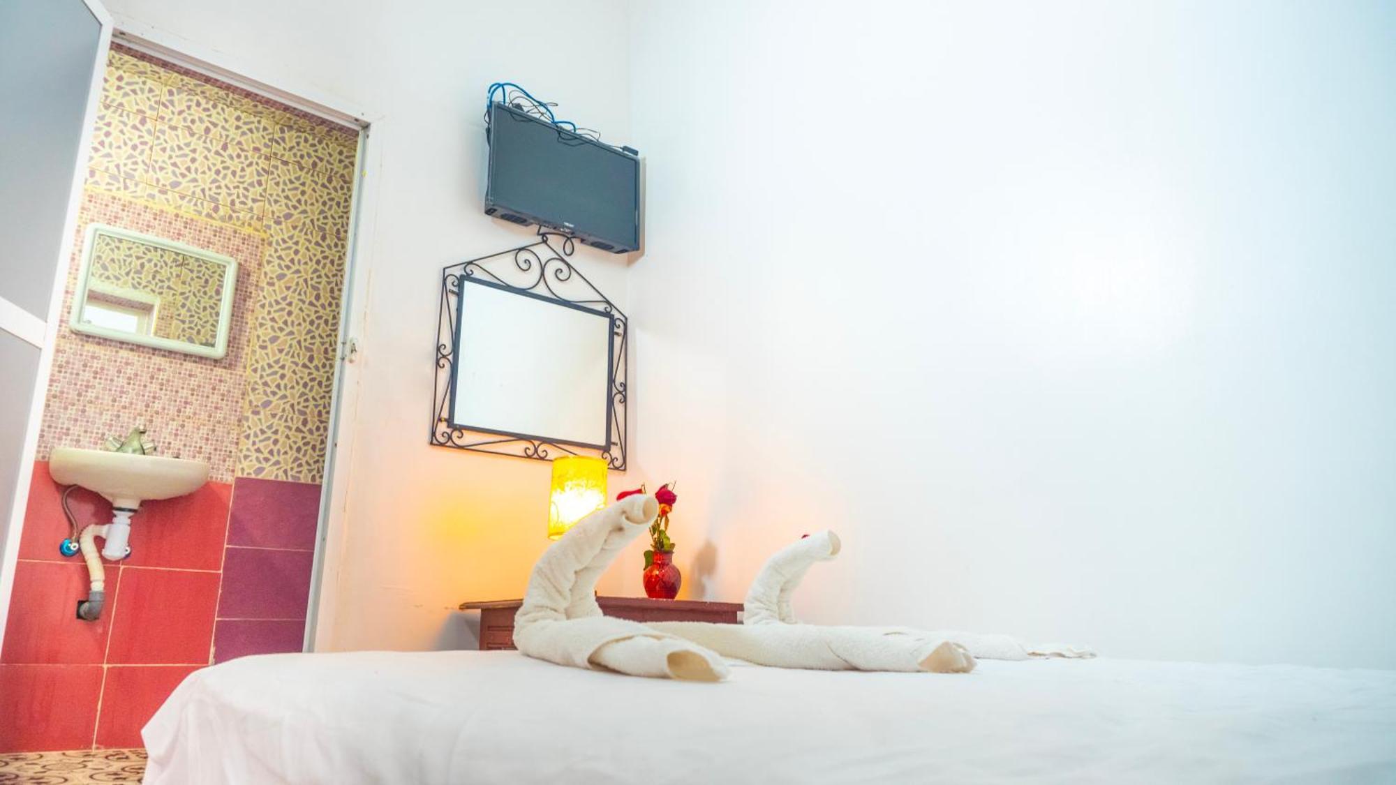 Hotel imouzzer Marrakesh Esterno foto