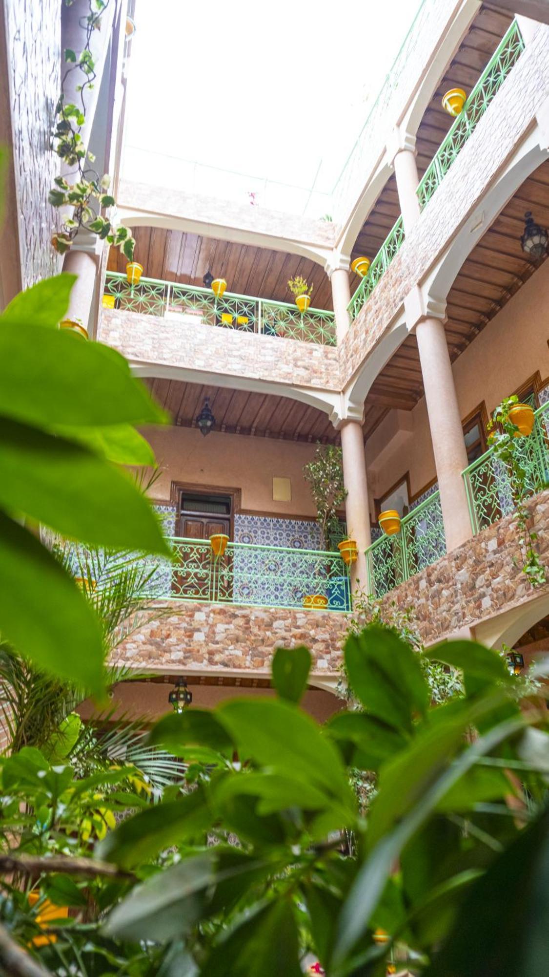 Hotel imouzzer Marrakesh Esterno foto